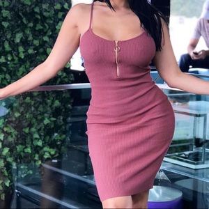 Size small midi dress.